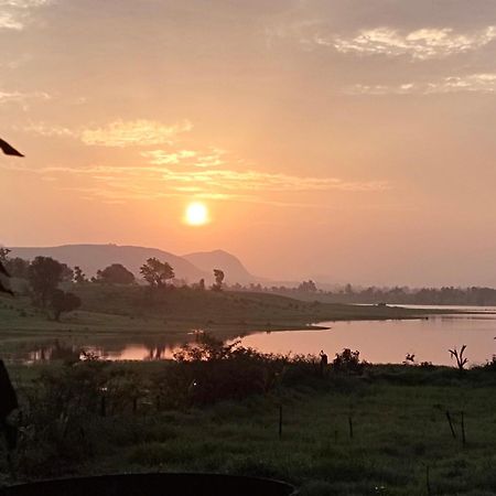 Siddhadham - Farm Stay & Wellness Retreat Нашик Екстериор снимка
