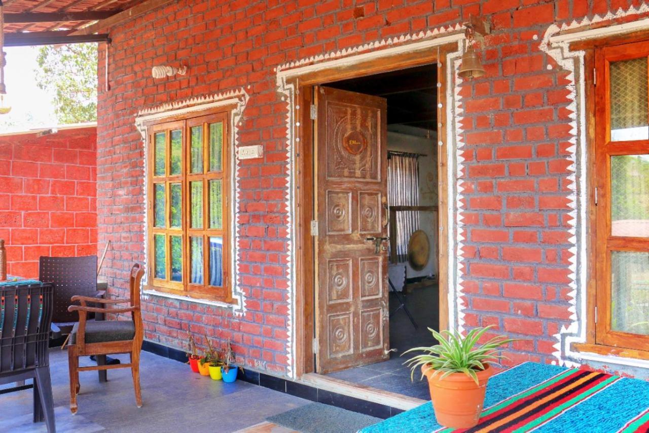 Siddhadham - Farm Stay & Wellness Retreat Нашик Екстериор снимка